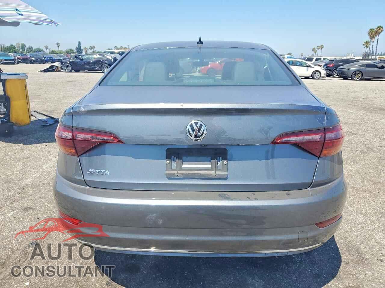 VOLKSWAGEN JETTA 2019 - 3VWC57BU0KM235728