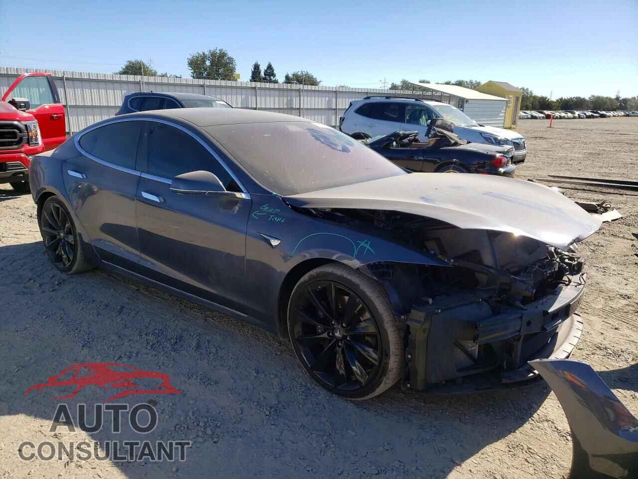 TESLA MODEL S 2021 - 5YJSA1E26MF418222