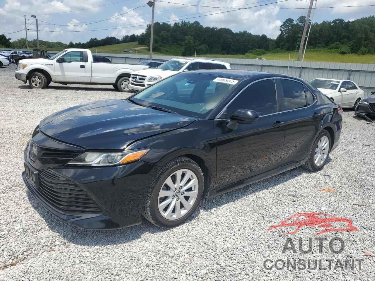 TOYOTA CAMRY 2018 - 4T1B11HK0JU554226