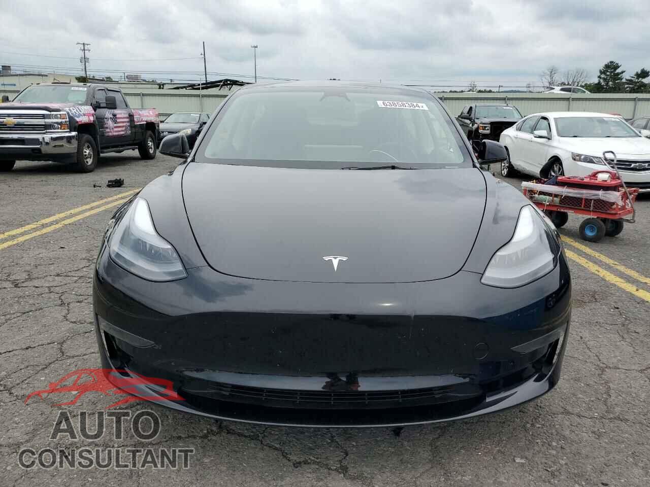 TESLA MODEL 3 2023 - 5YJ3E1EAXPF484180