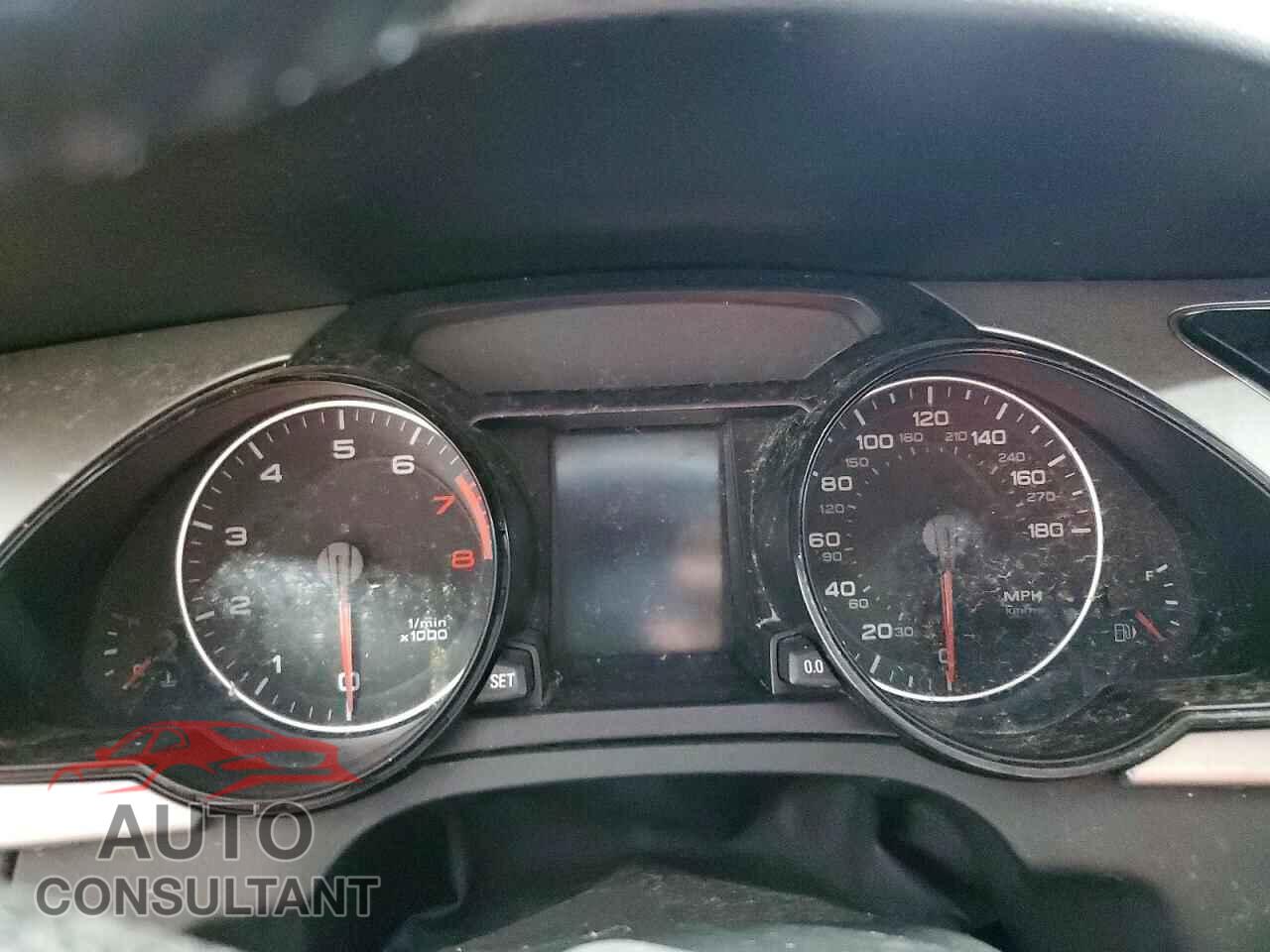 AUDI A5 2010 - WAURFAFR9AA005675