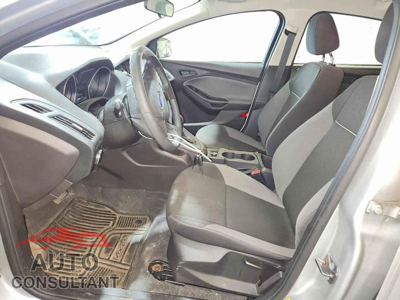 FORD FOCUS 2013 - 1FADP3E26DL350638