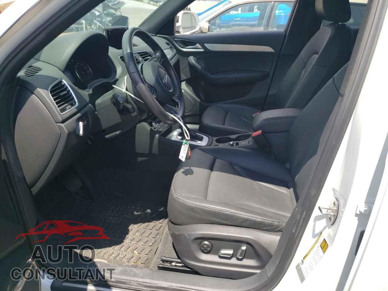 AUDI Q3 2018 - WA1JCCFS4JR023357