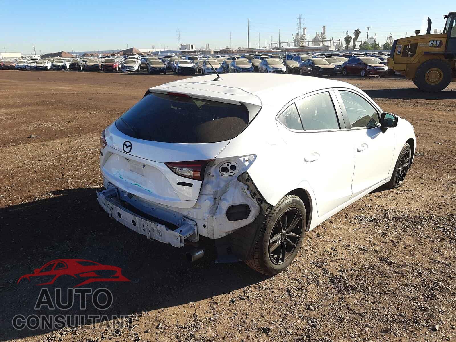 MAZDA 3 2017 - 3MZBN1K78HM103053