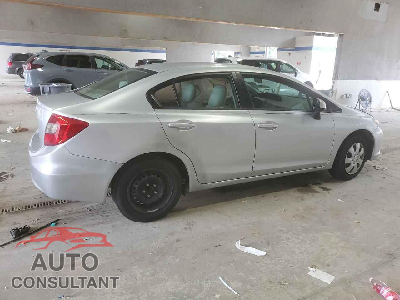 HONDA CIVIC 2012 - 2HGFB2E53CH530520