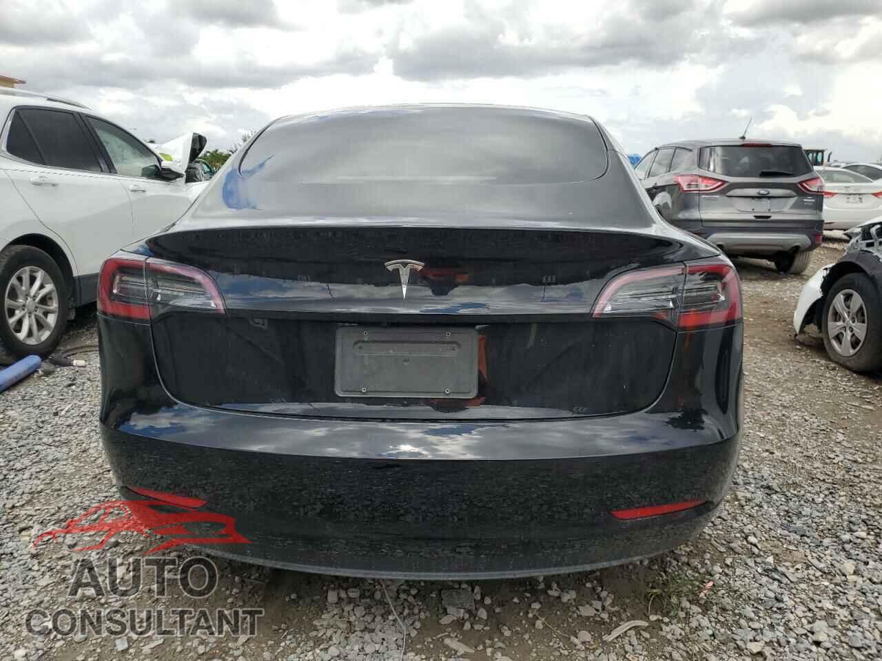 TESLA MODEL 3 2023 - 5YJ3E1EA1PF433747