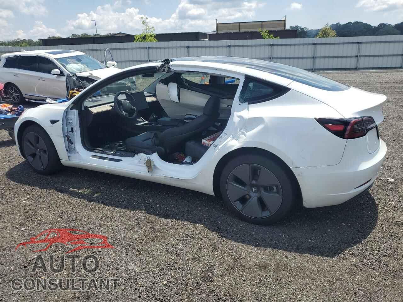 TESLA MODEL 3 2023 - 5YJ3E1EA1PF646746
