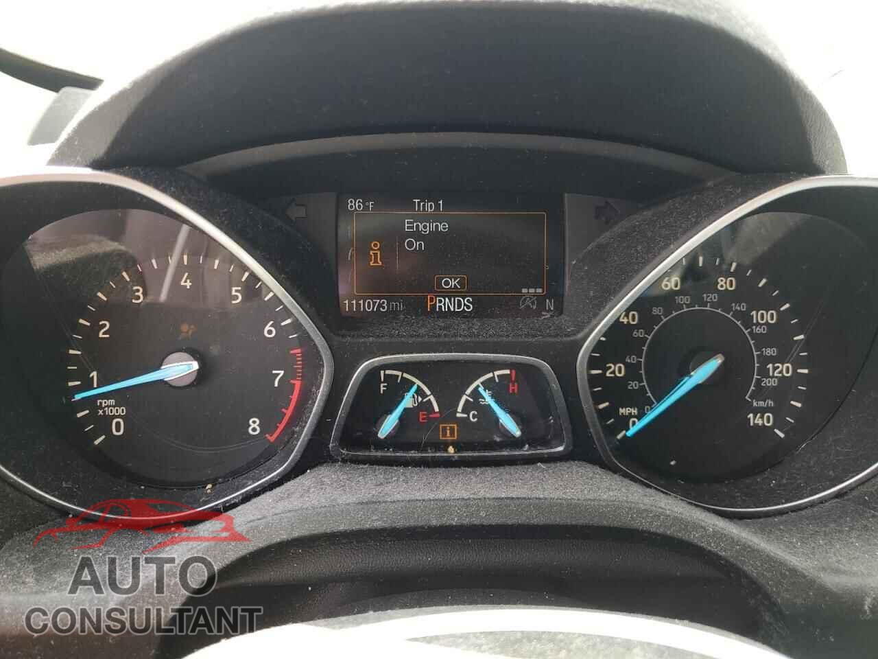 FORD ESCAPE 2017 - 1FMCU0GD2HUD52779