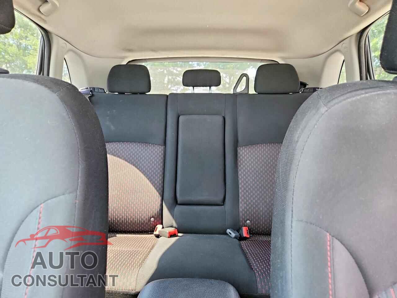 MITSUBISHI OUTLANDER 2018 - JA4AP3AU9JU017452