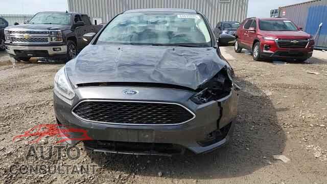 FORD FOCUS 2017 - 1FADP3F21HL228595