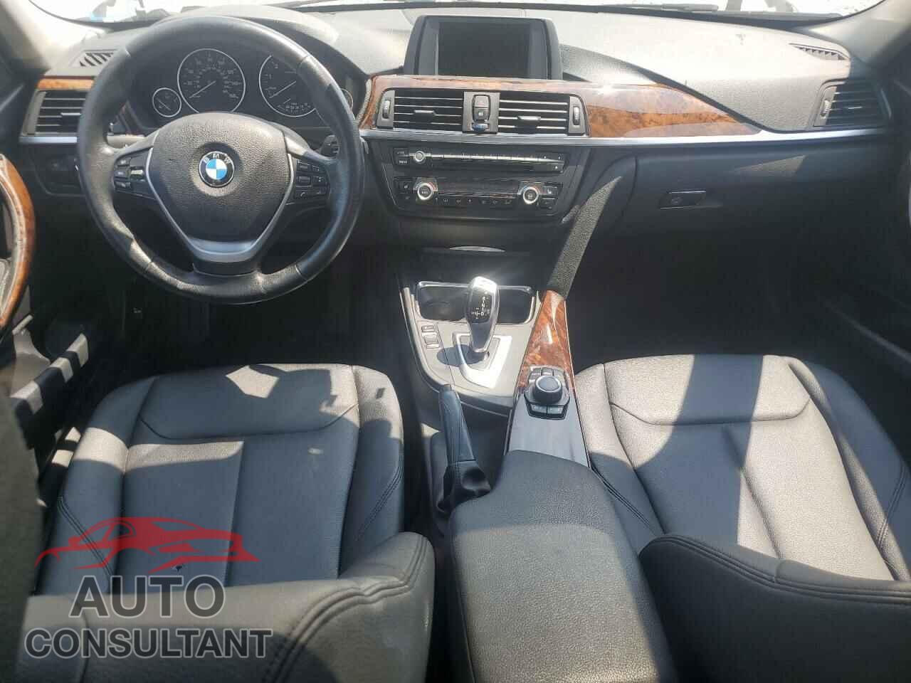 BMW 3 SERIES 2014 - WBA3B5C50EP539273