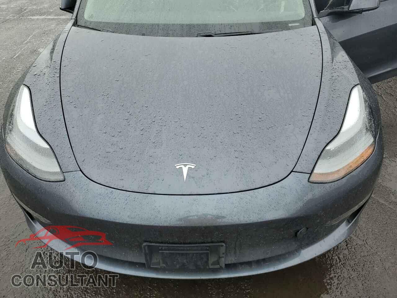 TESLA MODEL 3 2021 - 5YJ3E1EC1MF925983
