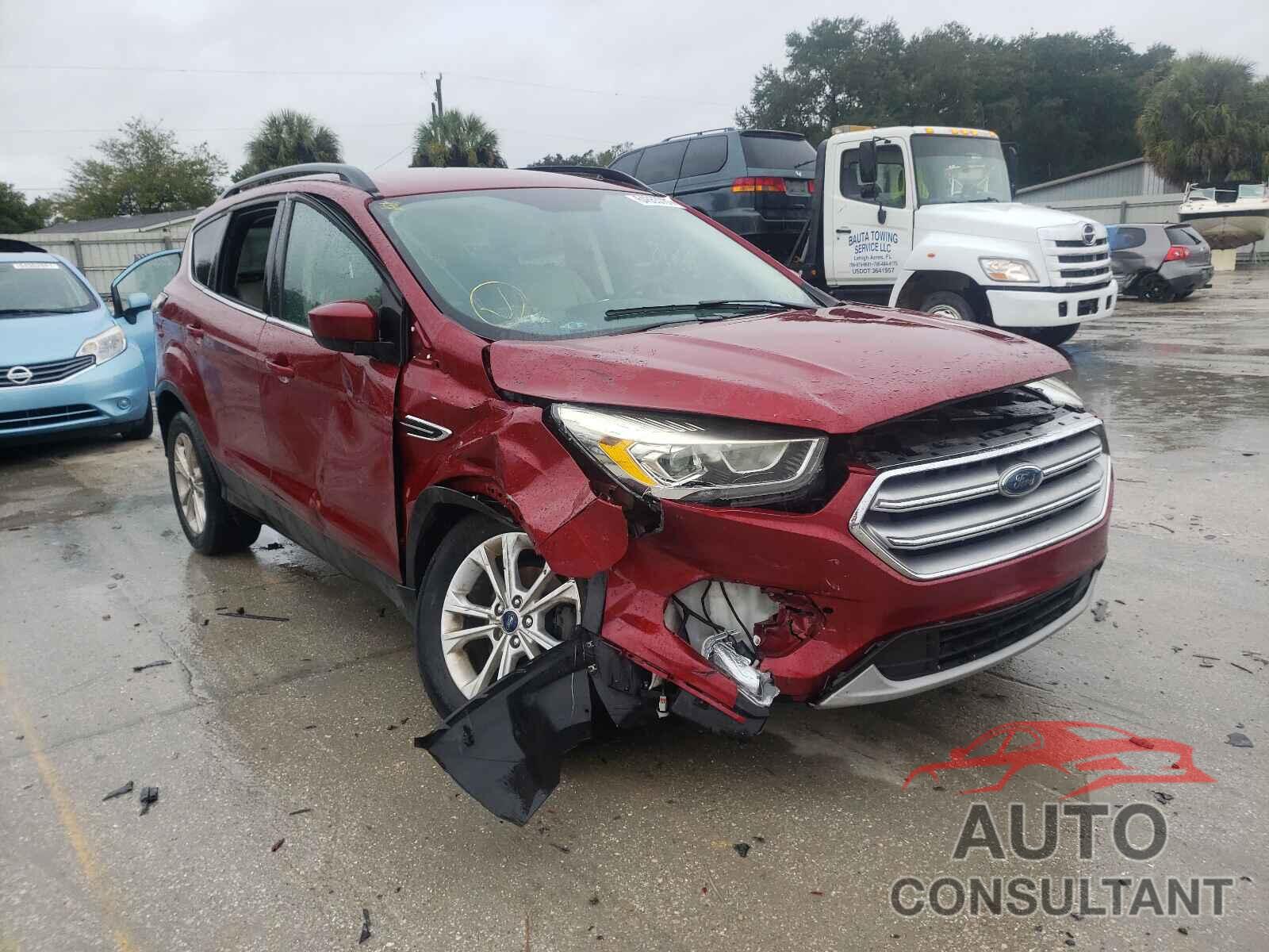 FORD ESCAPE 2017 - 1FMCU0GD8HUA09863
