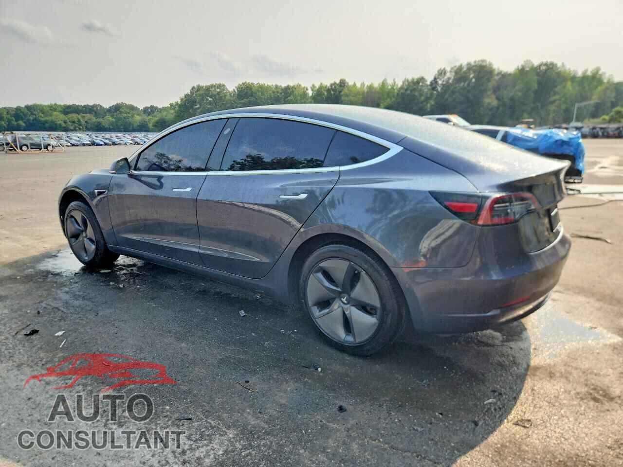 TESLA MODEL 3 2019 - 5YJ3E1EA6KF400185