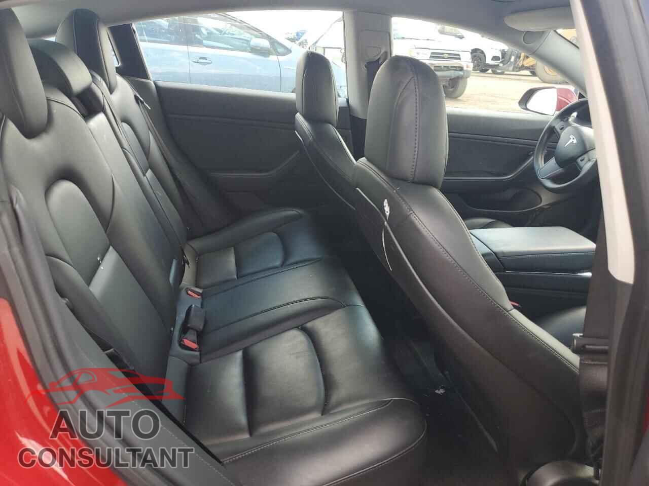 TESLA MODEL 3 2018 - 5YJ3E1EBXJF129722