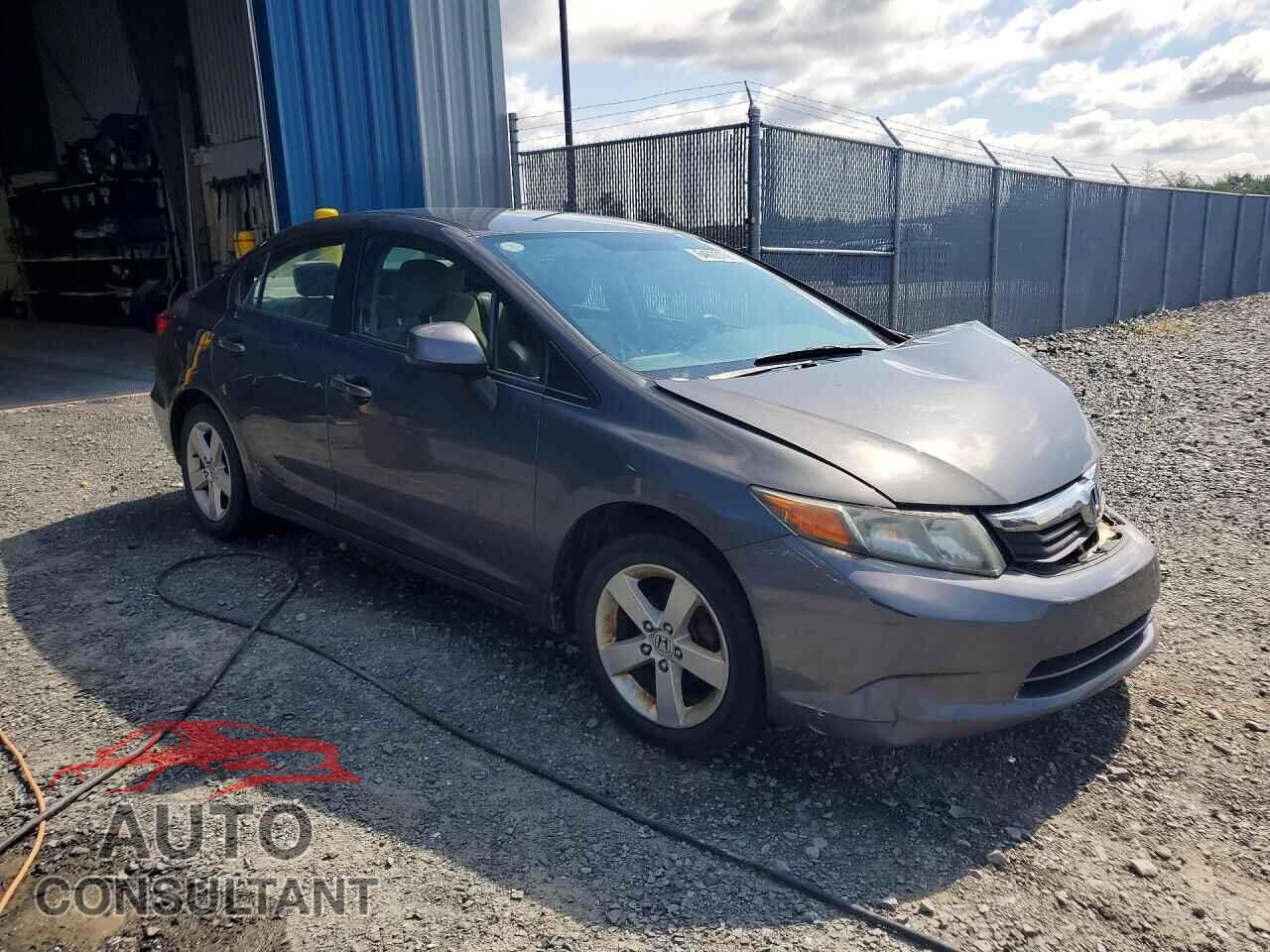 HONDA CIVIC 2012 - 2HGFB2E46CH033596