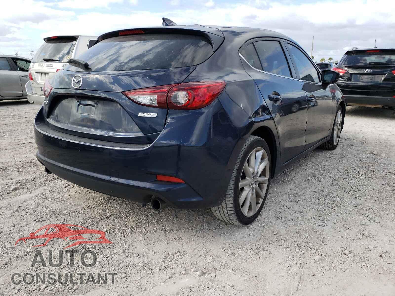 MAZDA 3 2017 - 3MZBN1M37HM132103