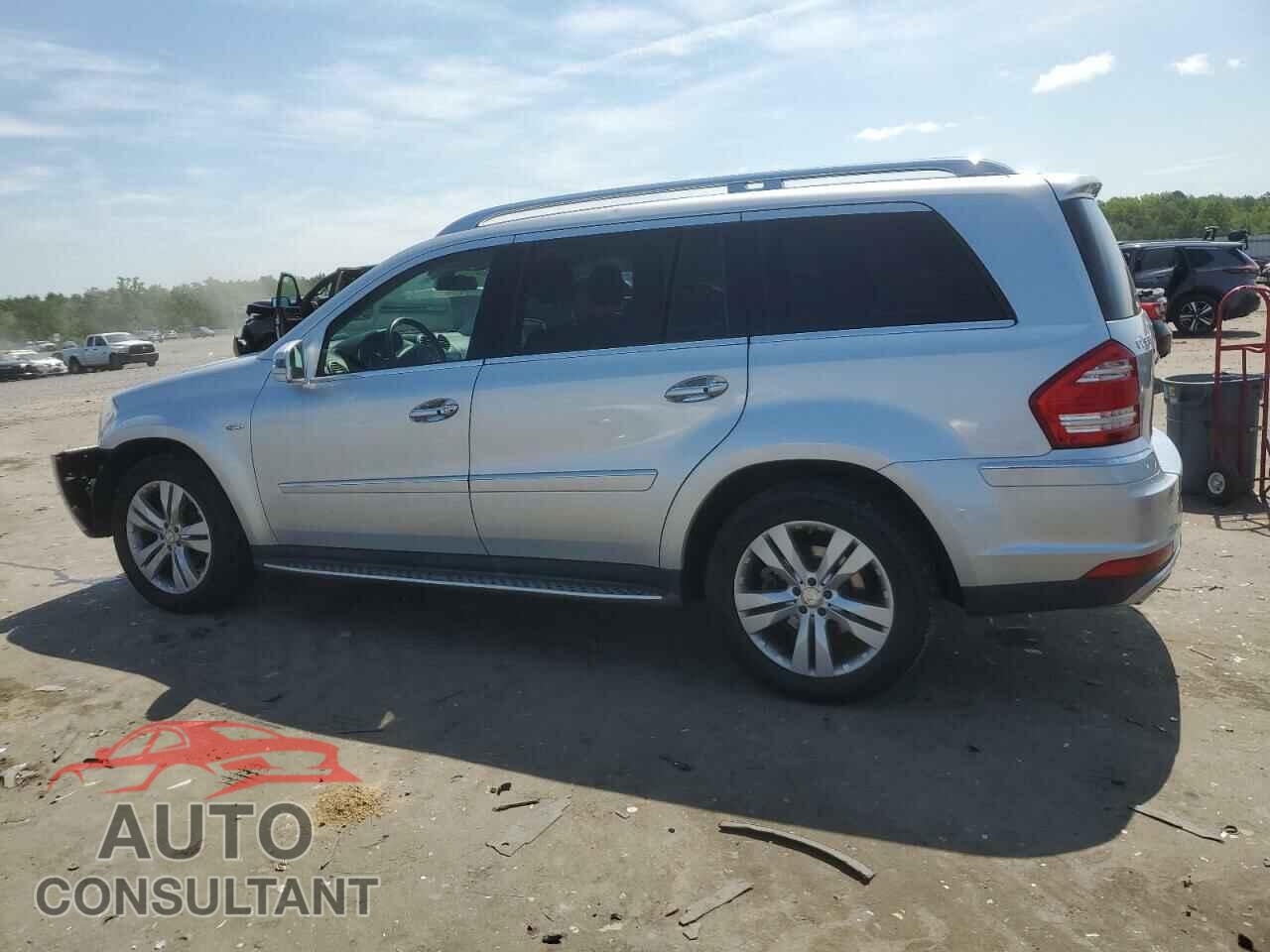 MERCEDES-BENZ GL-CLASS 2011 - 4JGBF2FE0BA646458