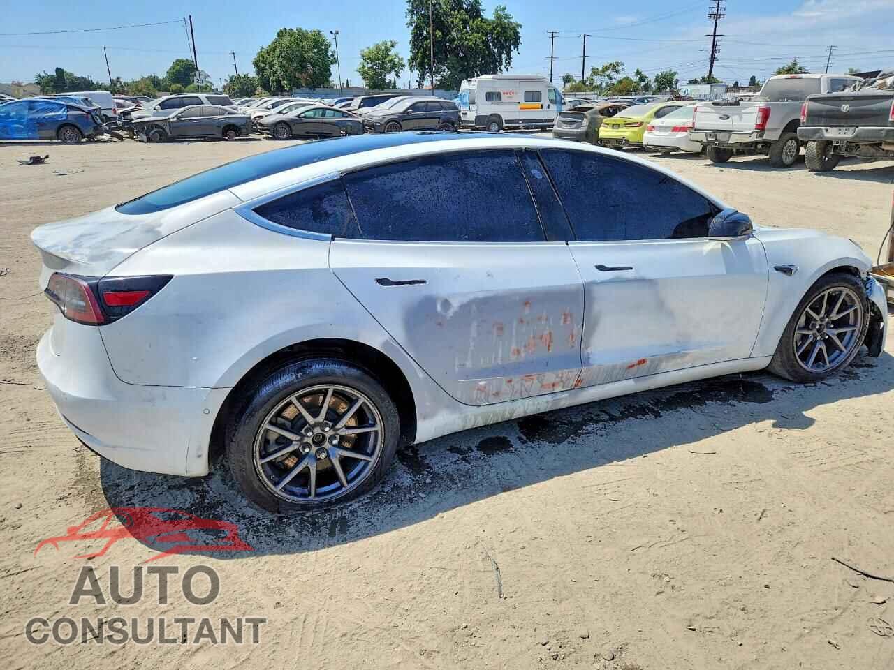 TESLA MODEL 3 2020 - 5YJ3E1EB7LF647760