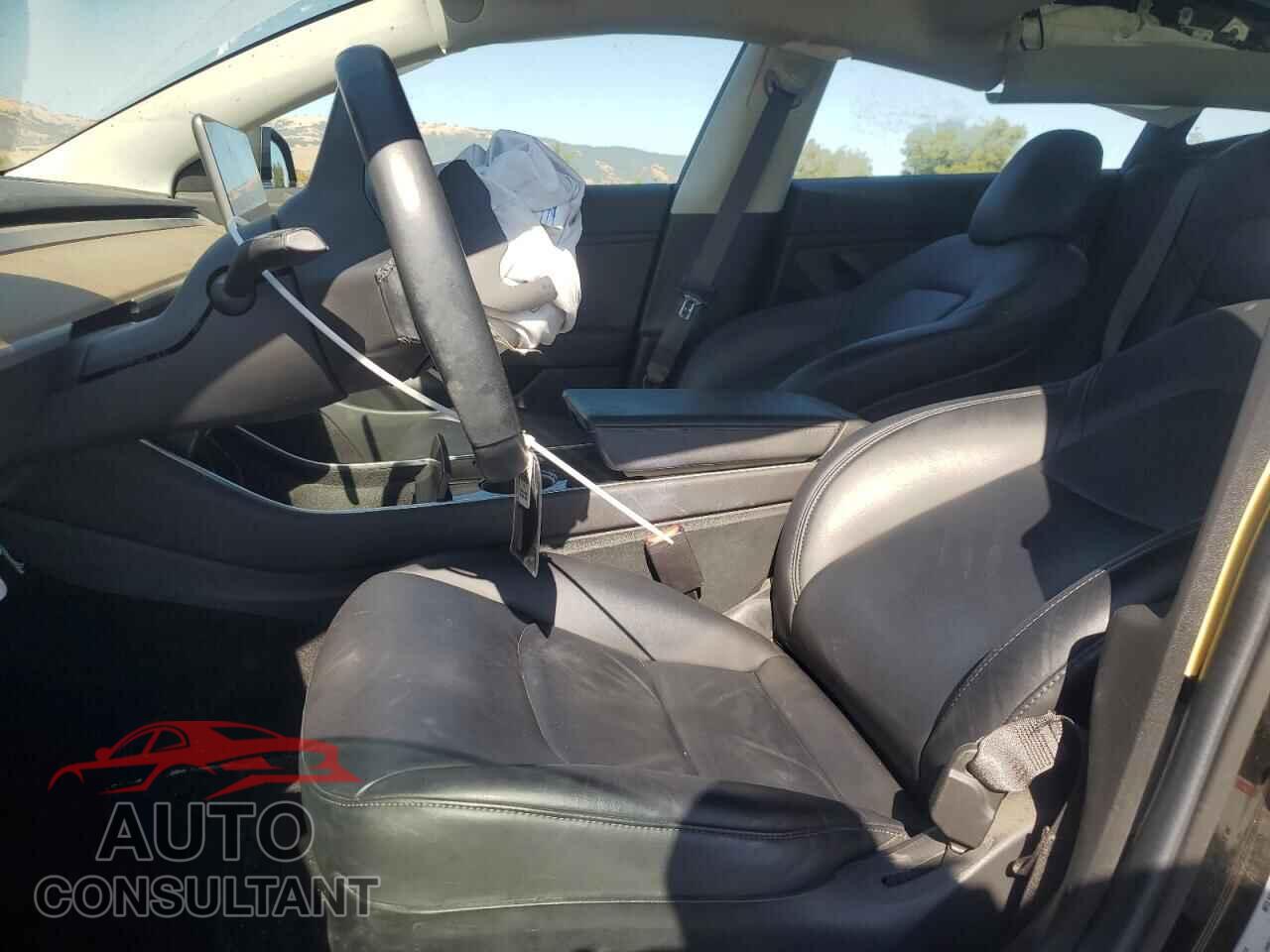 TESLA MODEL 3 2018 - 5YJ3E1EA6JF058302