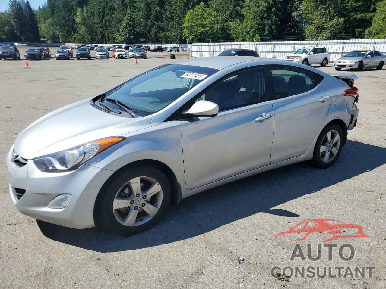 HYUNDAI ELANTRA 2013 - 5NPDH4AE2DH170591