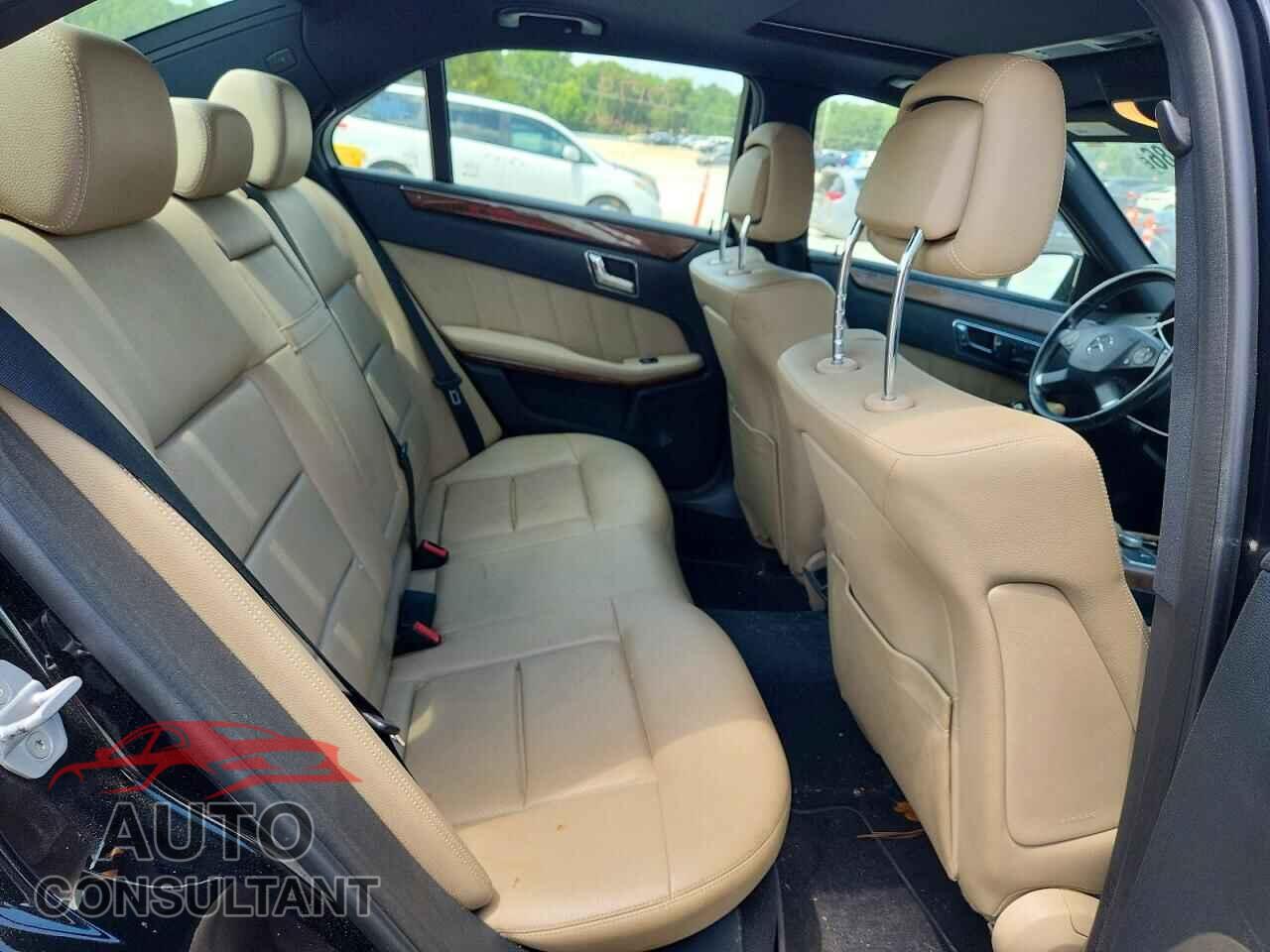 MERCEDES-BENZ E-CLASS 2011 - WDDHF8HB5BA498804
