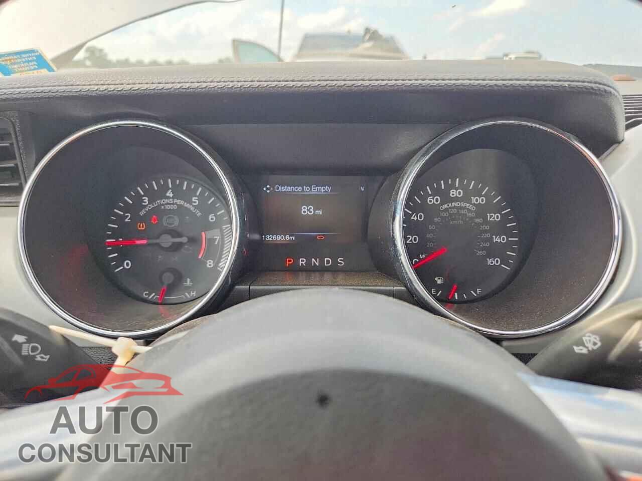 FORD MUSTANG 2015 - 1FATP8UH0F5383608