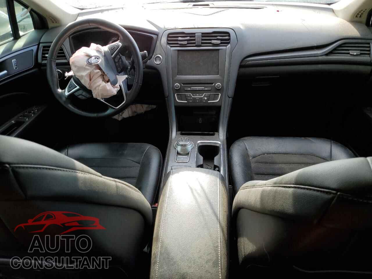 FORD FUSION 2018 - 3FA6P0H77JR127357