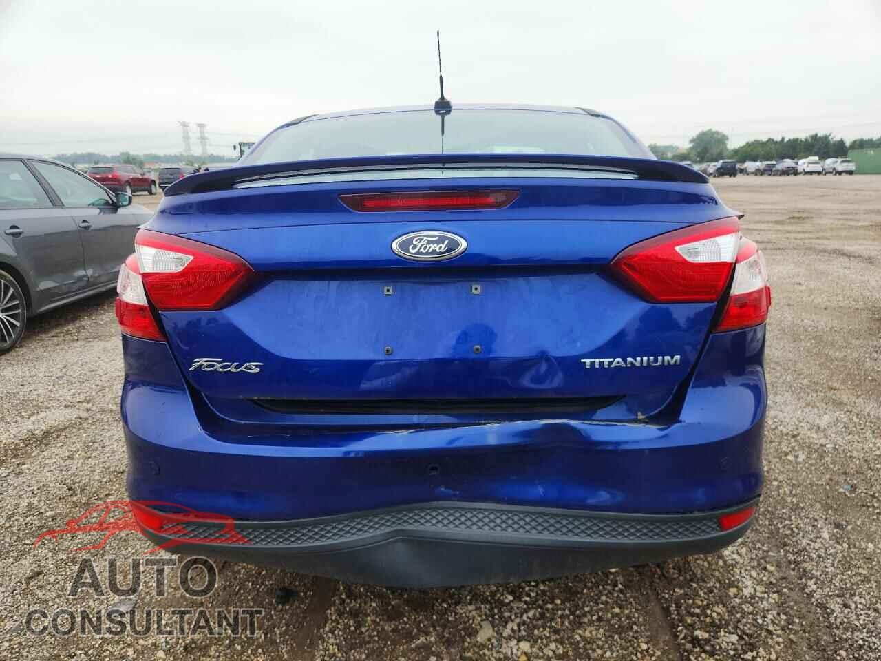FORD FOCUS 2012 - 1FAHP3J26CL303941