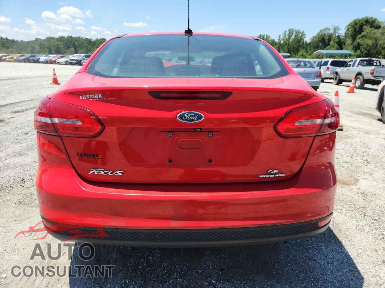 FORD FOCUS 2015 - 1FADP3F27FL335776