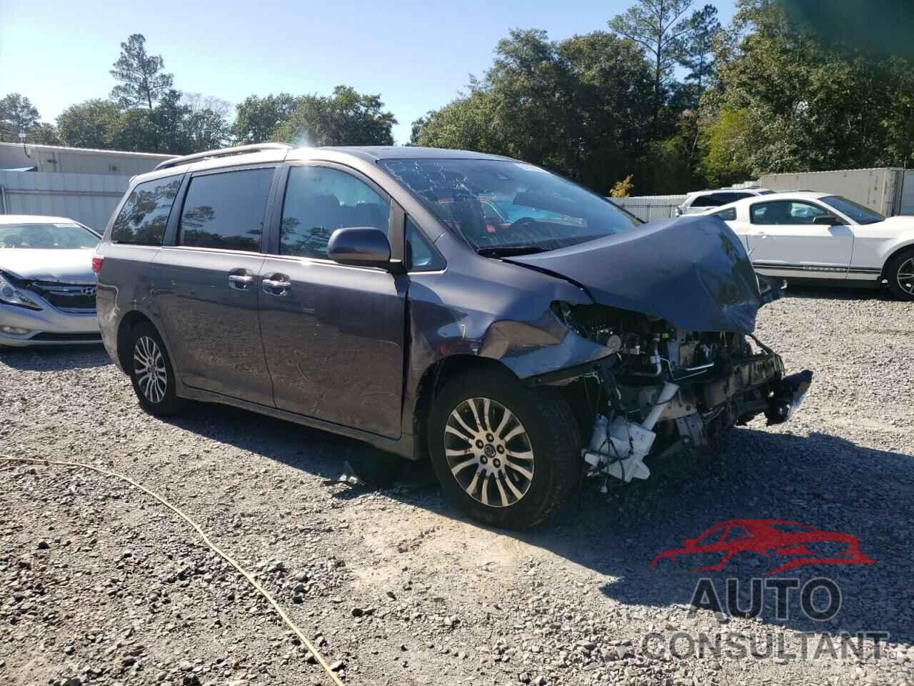 TOYOTA SIENNA 2018 - 5TDYZ3DC3JS905636