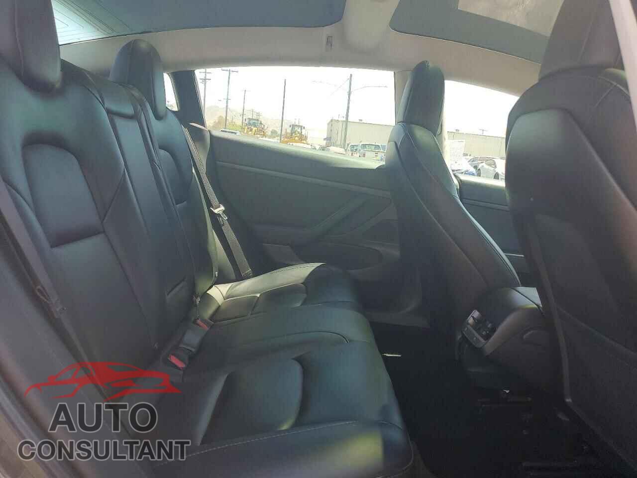 TESLA MODEL 3 2020 - 5YJ3E1EA8LF598494
