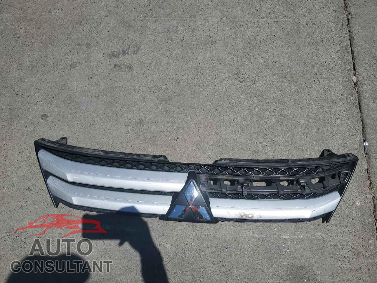 MITSUBISHI ECLIPSE 2018 - JA4AS3AAXJZ047440