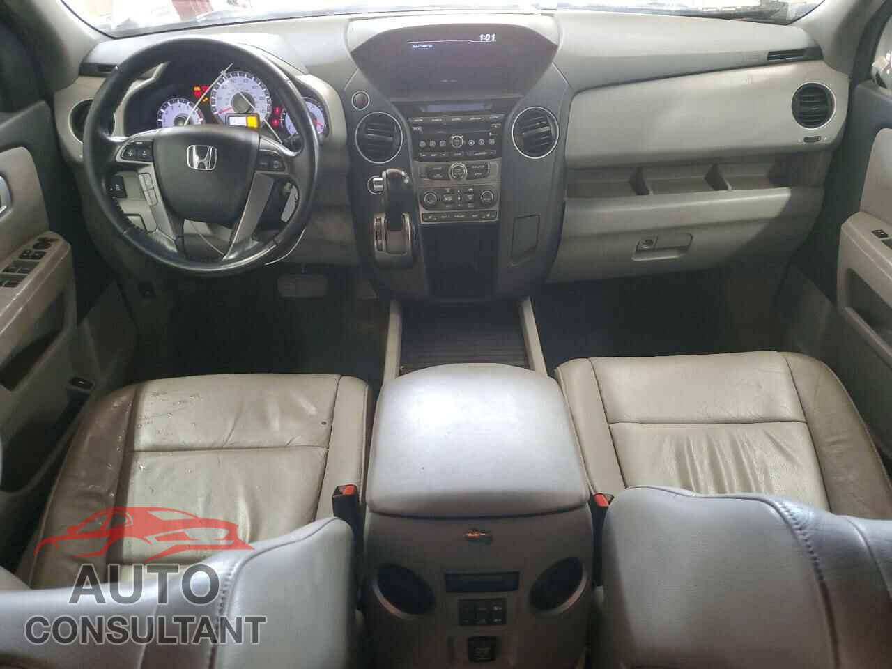 HONDA PILOT 2013 - 5FNYF4H53DB074013