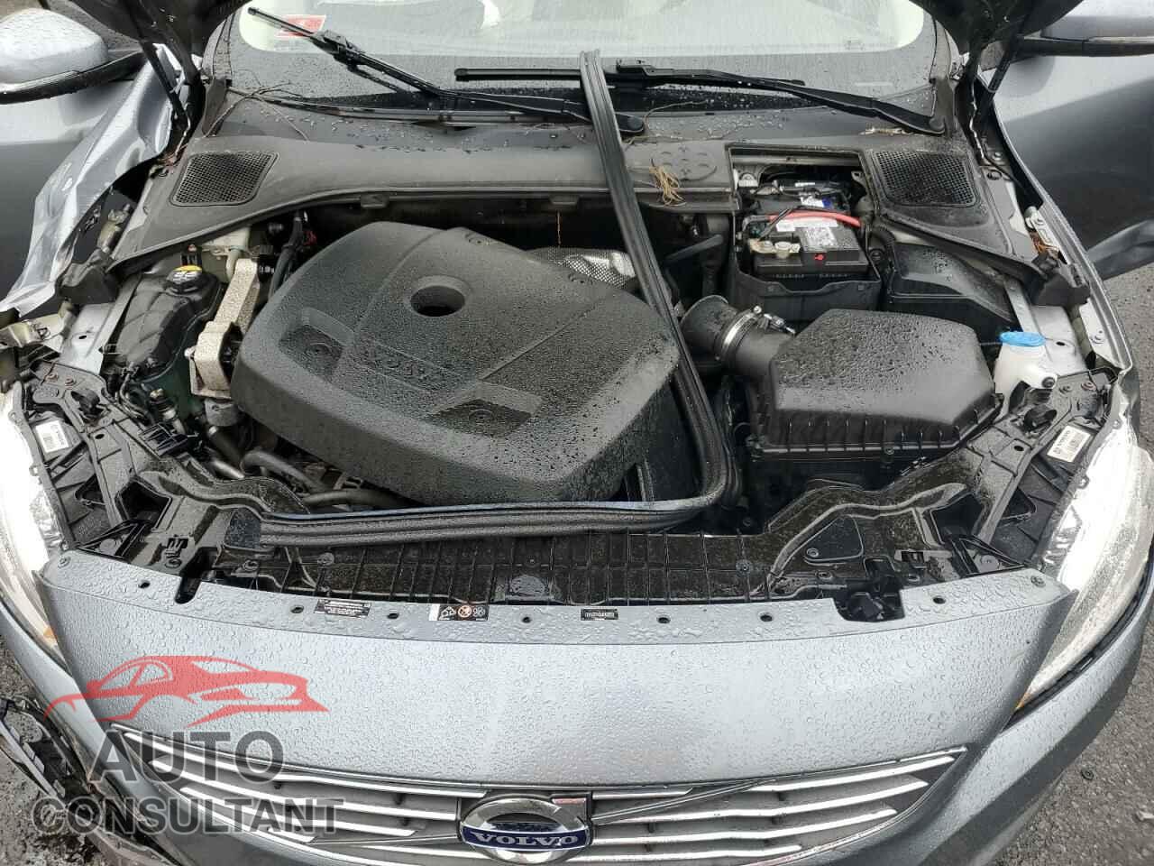 VOLVO S60 2018 - LYV402TK8JB160559