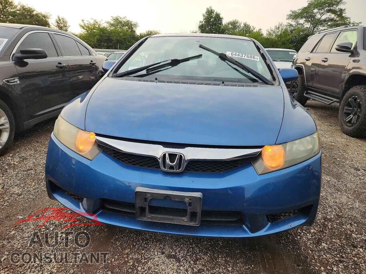HONDA CIVIC 2009 - 19XFA16889E018082