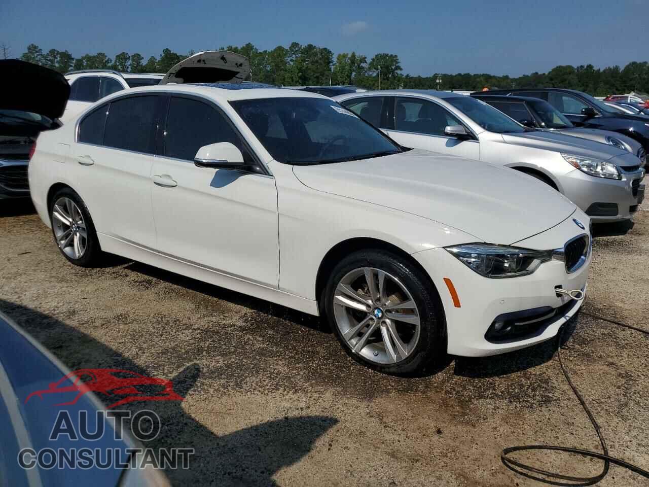 BMW 3 SERIES 2018 - WBA8B9C57JEE82155