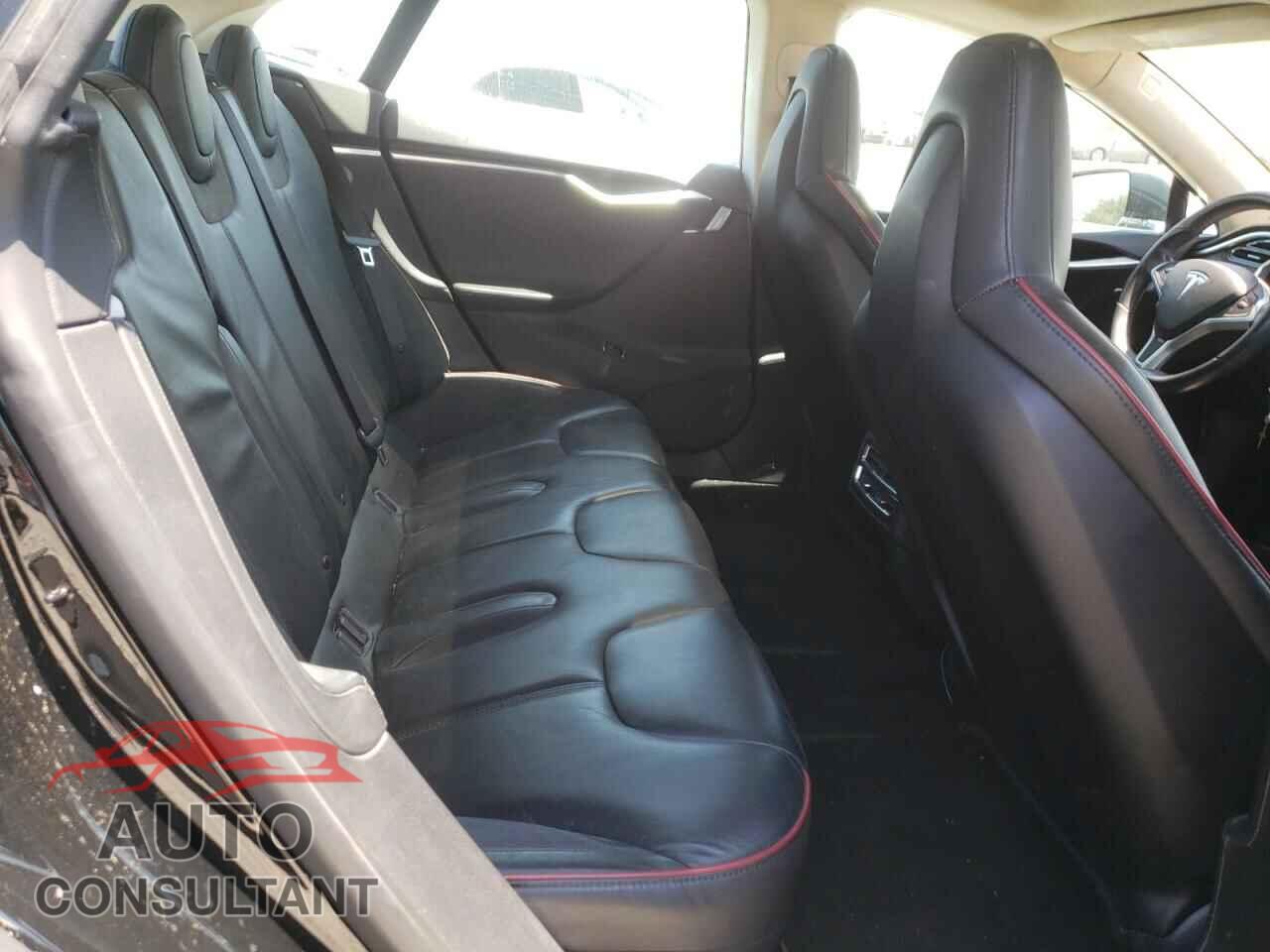 TESLA MODEL S 2013 - 5YJSA1CP5DFP05226