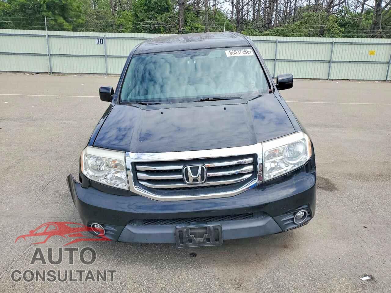 HONDA PILOT 2013 - 5FNYF4H48DB036199