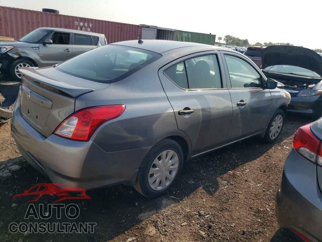 NISSAN VERSA 2017 - 3N1CN7AP3HL821985
