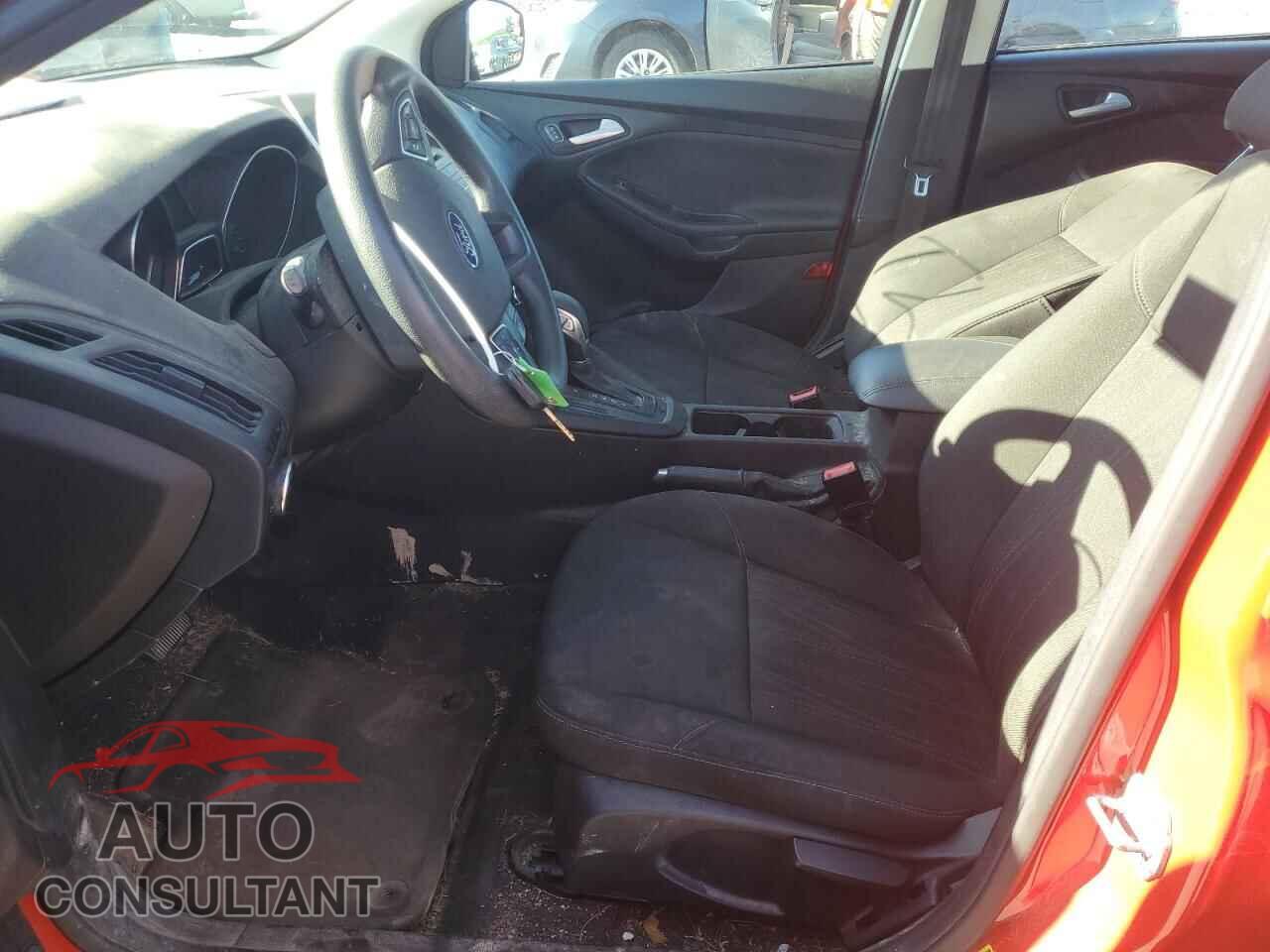 FORD FOCUS 2017 - 1FADP3F22HL326518