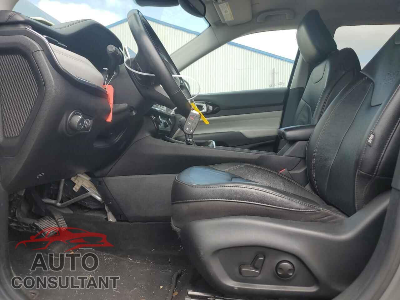 JEEP COMPASS 2022 - 3C4NJDCB8NT130528