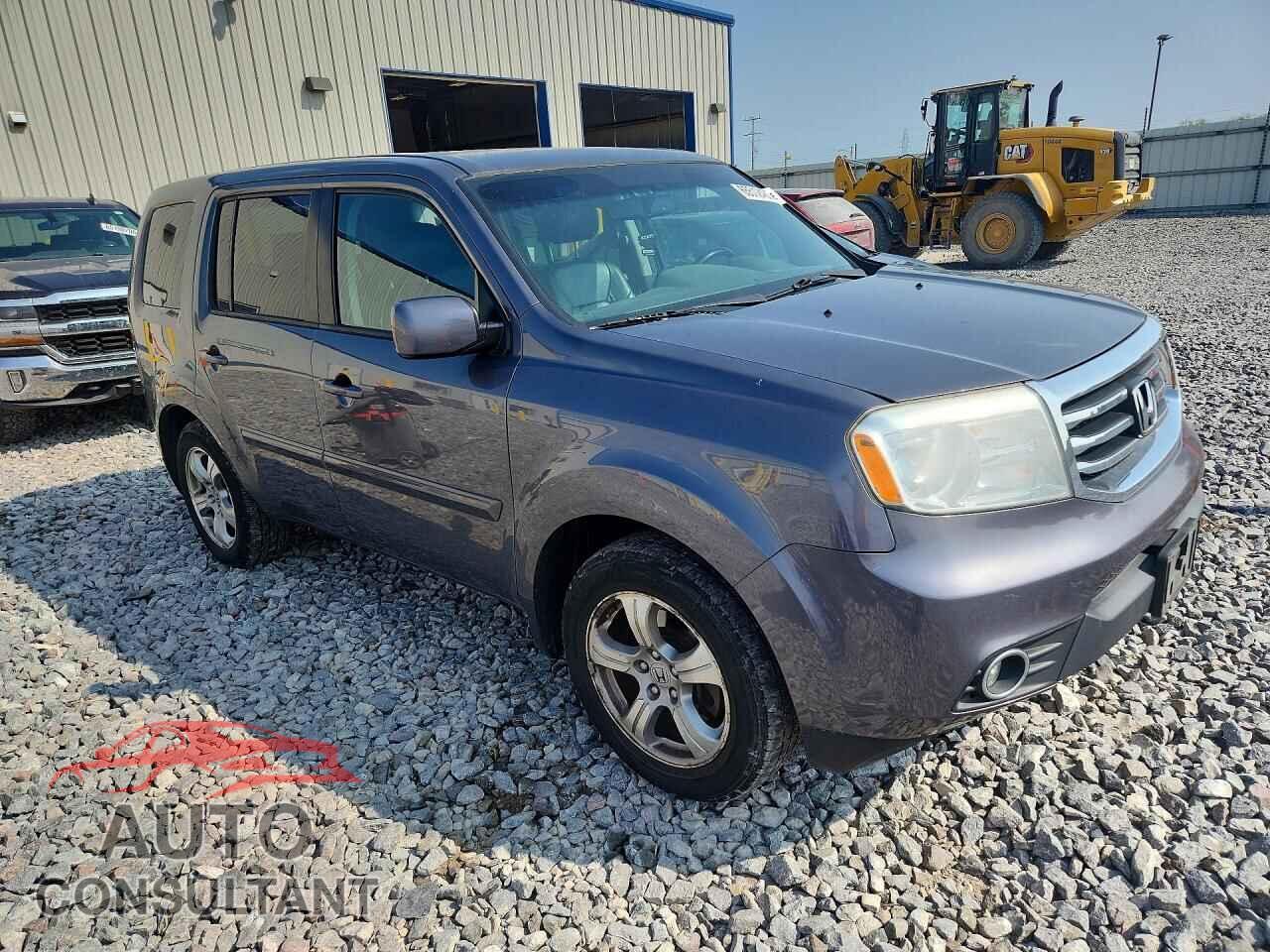 HONDA PILOT 2015 - 5FNYF4H50FB034376
