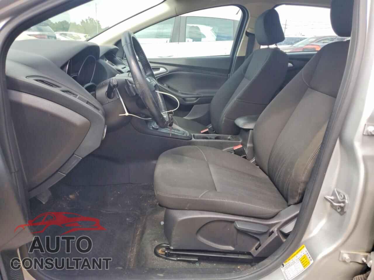 FORD FOCUS 2016 - 1FADP3F25GL244054