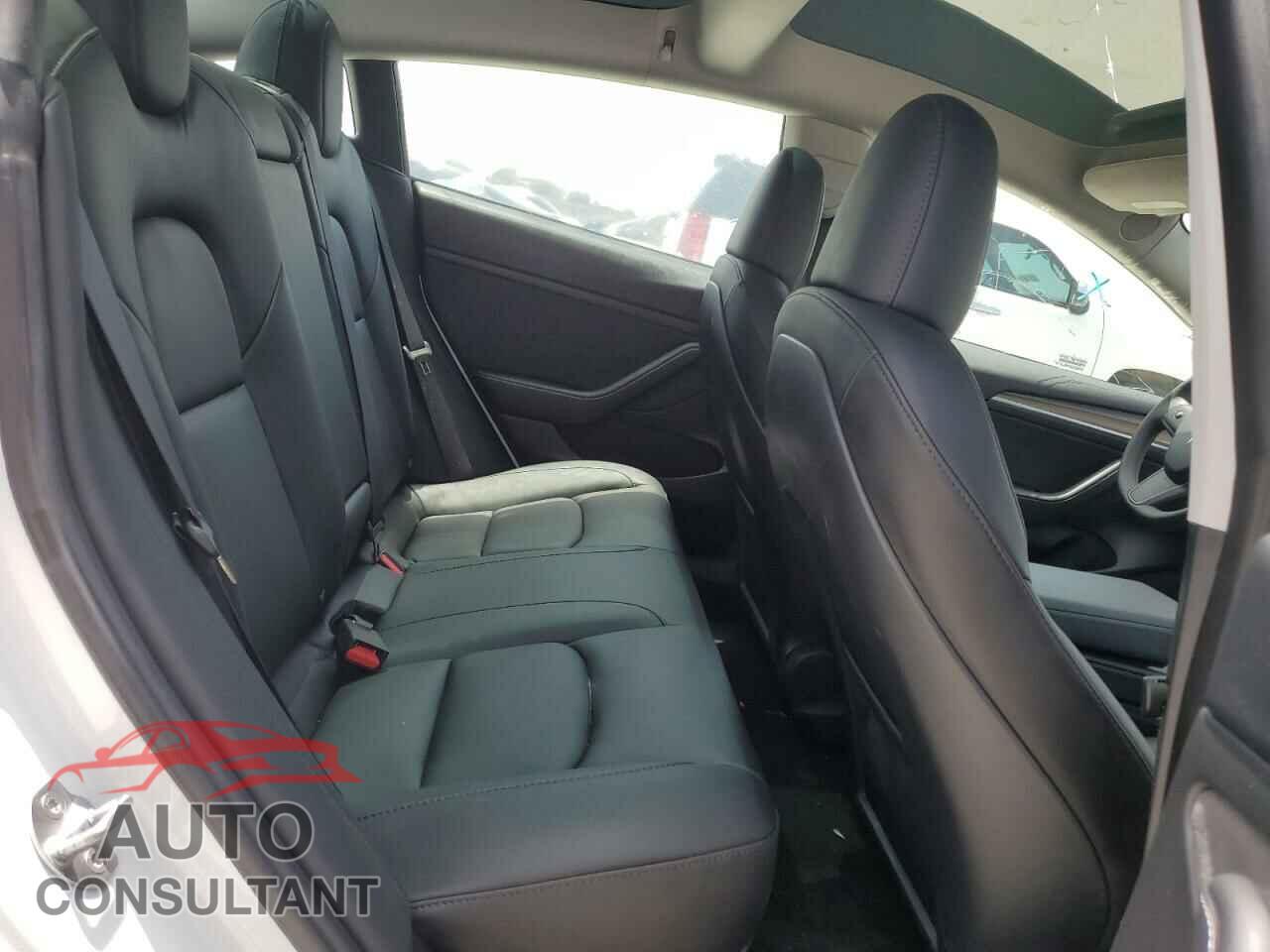 TESLA MODEL 3 2023 - 5YJ3E1EA7PF605084