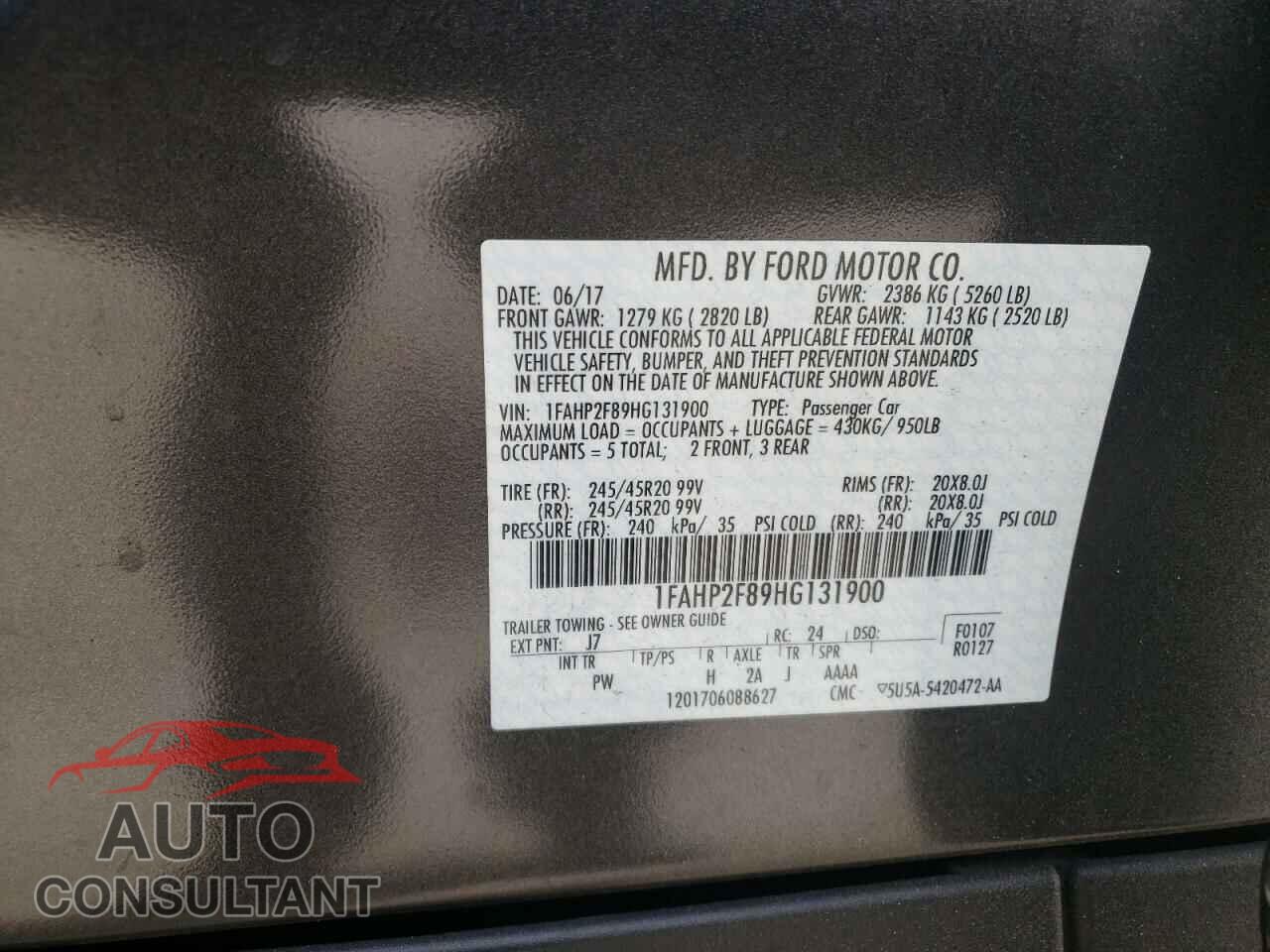 FORD TAURUS 2017 - 1FAHP2F89HG131900