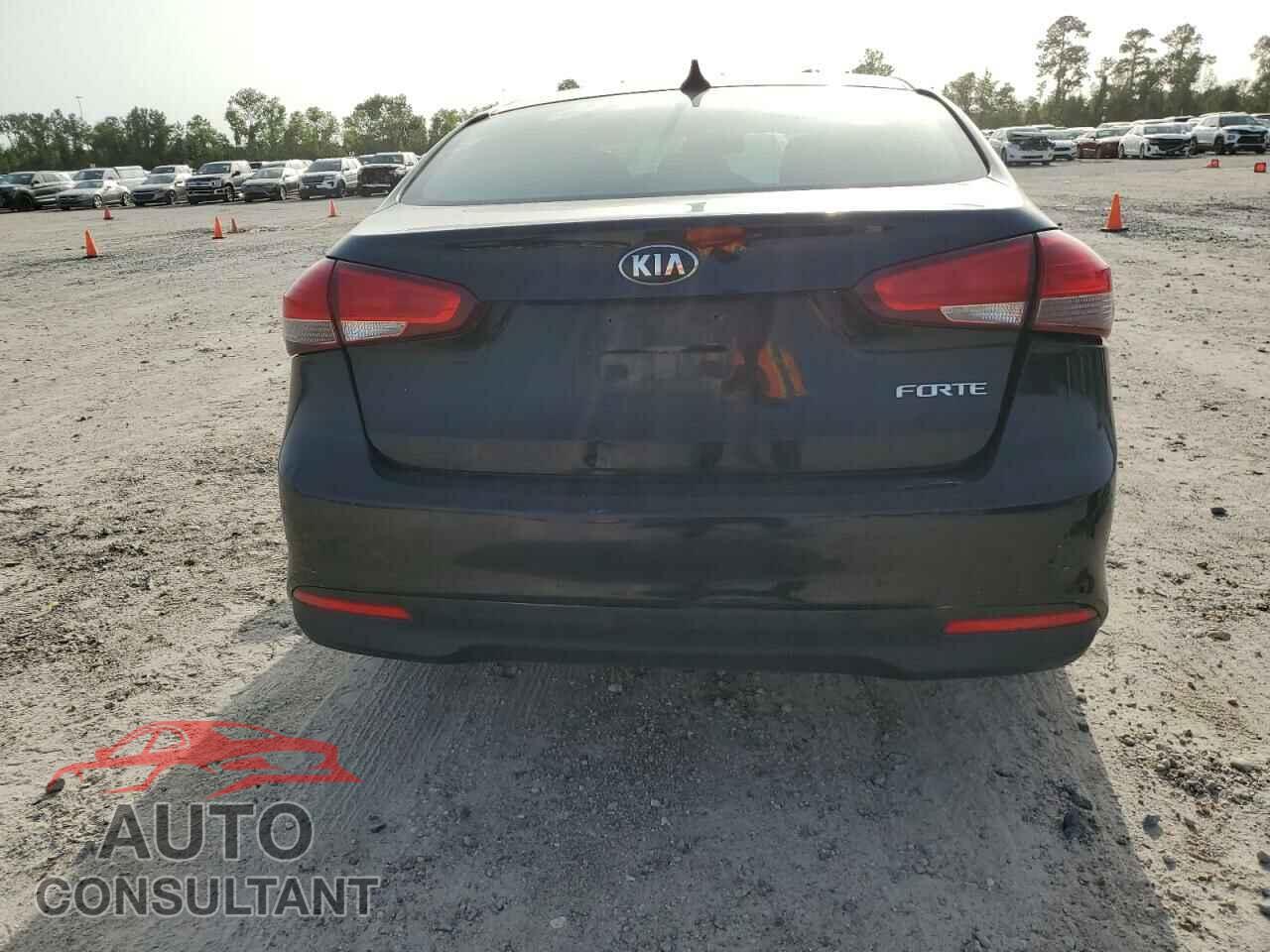 KIA FORTE 2017 - 3KPFK4A77HE081105