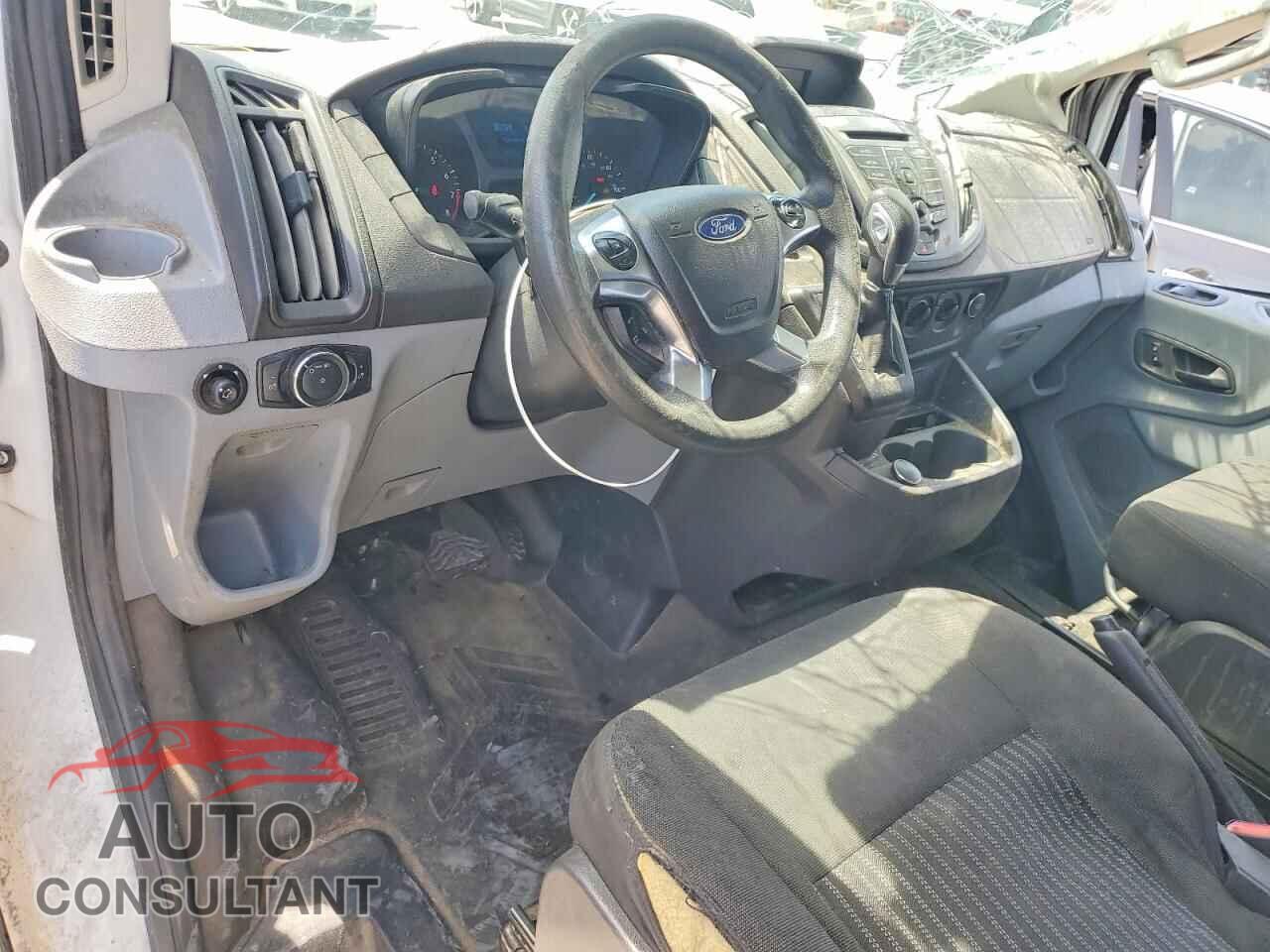 FORD TRANSIT 2019 - 1FTYR2CM4KKA83815