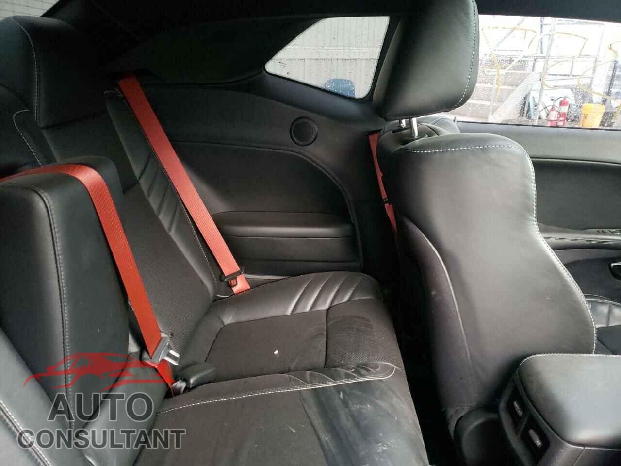 DODGE CHALLENGER 2019 - 2C3CDZL95KH749895