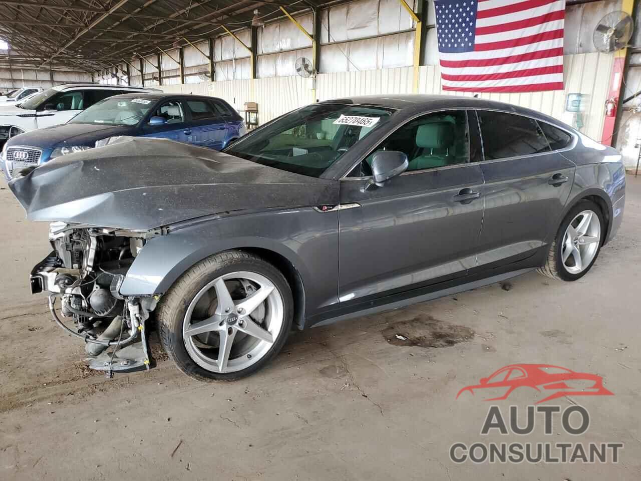 AUDI A5 2018 - WAUENCF50JA084101